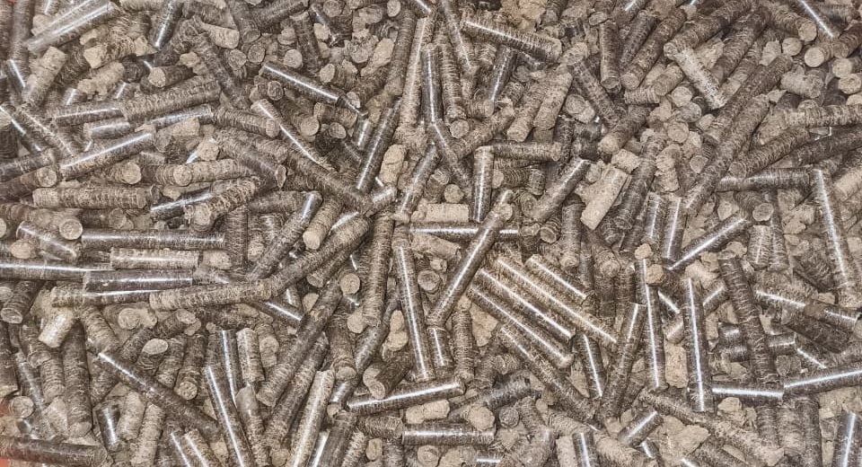 Lantana Bio-Pellets